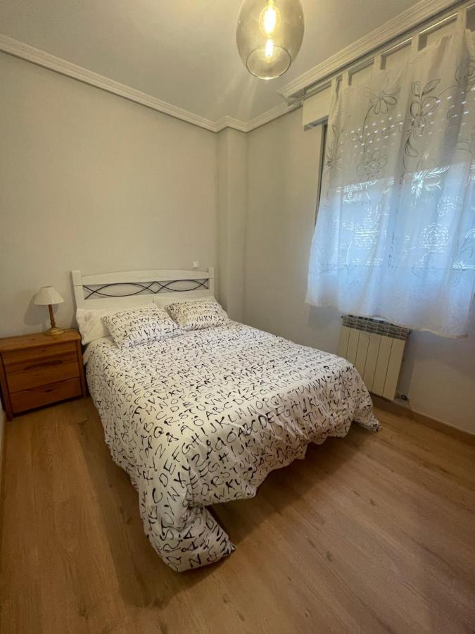 Apartamento San Pablo, piso céntrico y con aparcamiento Palencia Exterior foto