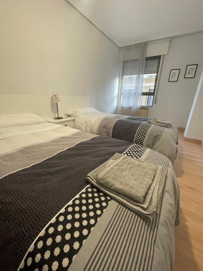 Apartamento San Pablo, piso céntrico y con aparcamiento Palencia Exterior foto